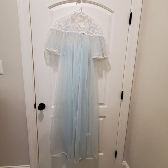 NWOT Vtg Val Mode 2 Pc Peignoir Set Sz XS Blue White Lace Trim 60’s Sheer Robe - Picture 2 of 13